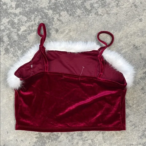 New Wallflower Sexy Santa Crop Top Mean Girls Red Faux Fur Christmas Sz L - Picture 3 of 7
